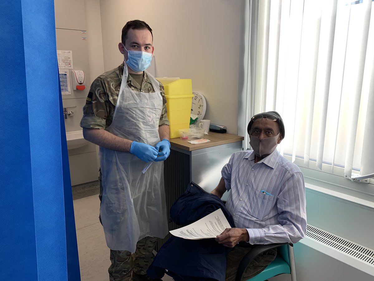 HarnessUK's tweet photo. Many thanks to our incredible army colleagues for their amazing support at our #COVIDVaccine clinic. Here is Captain Tim Prescott with one of our patients.Truly thankful for all the support! 
#HarnessUK
#HarnessPCNs
#WeAreHarness
#HarnessCommunities
#NHSHeroes
#NHS
#Army https://t.co/G0KDwz9vUF