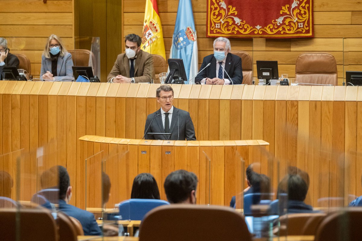 🗣️ @FeijooGalicia anuncia a ampliación do 2º Plan de rescate para achegar máis de 150 M€ entre as dúas convocatorias

🔹 Destaca que a comezos de ano Galicia programara 370 M€ en axudas

📍 Informou no <a href="/Par_Gal/">Parlamento Galicia</a> da evolución e medidas fronte á covid

🔗 xunta.gal/notas-de-prens…
