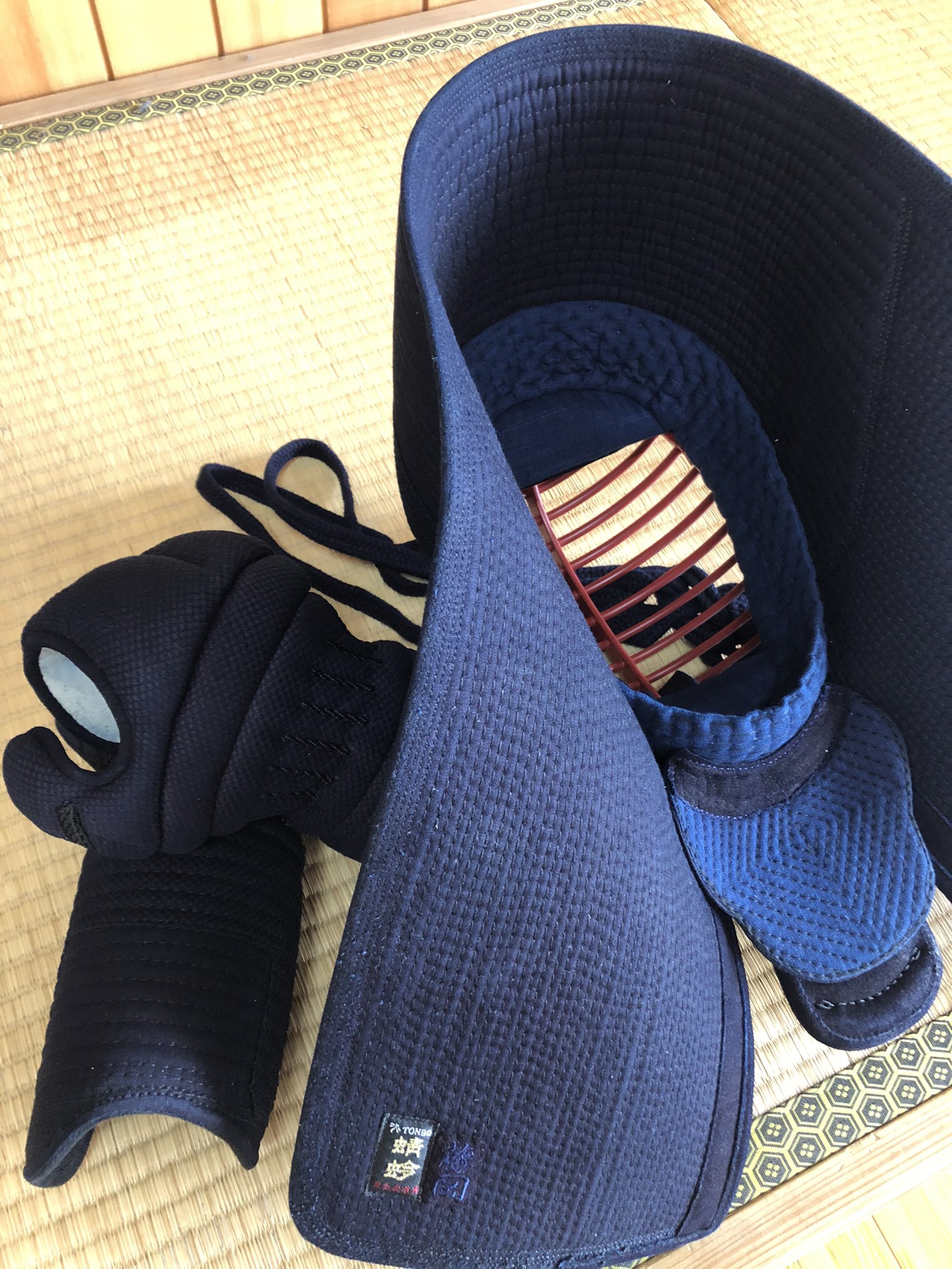 大感謝セール 剣道 栄光武道具 紫蜻蛉小手 その他 スポーツ レジャー 9 270 Www Dawajen Bh