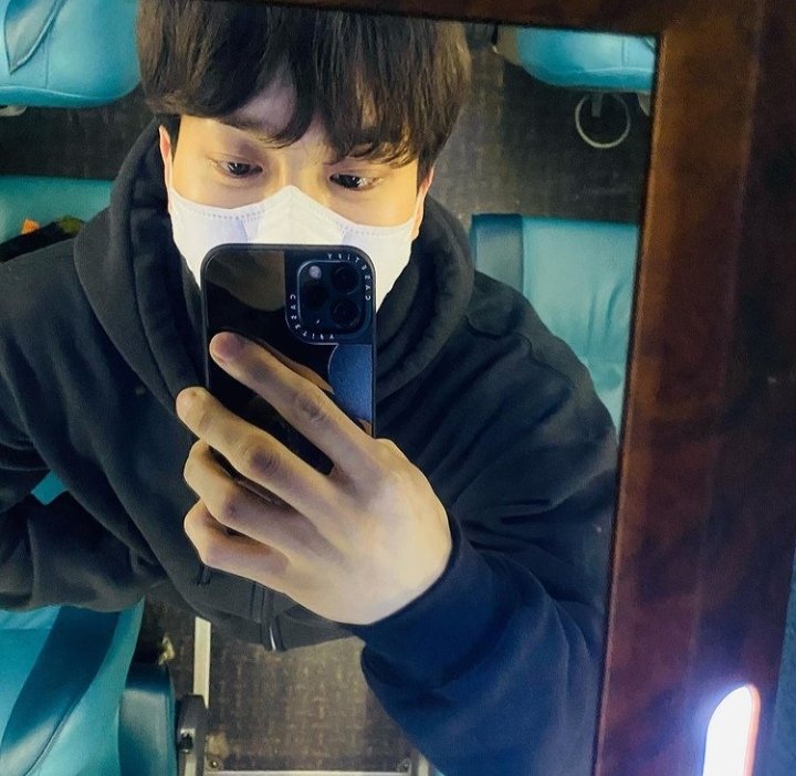 songkangfolder's tweet photo. song kang's  ig update !
 #송강 #SONGKANG https://t.co/fMNjKhW3vW