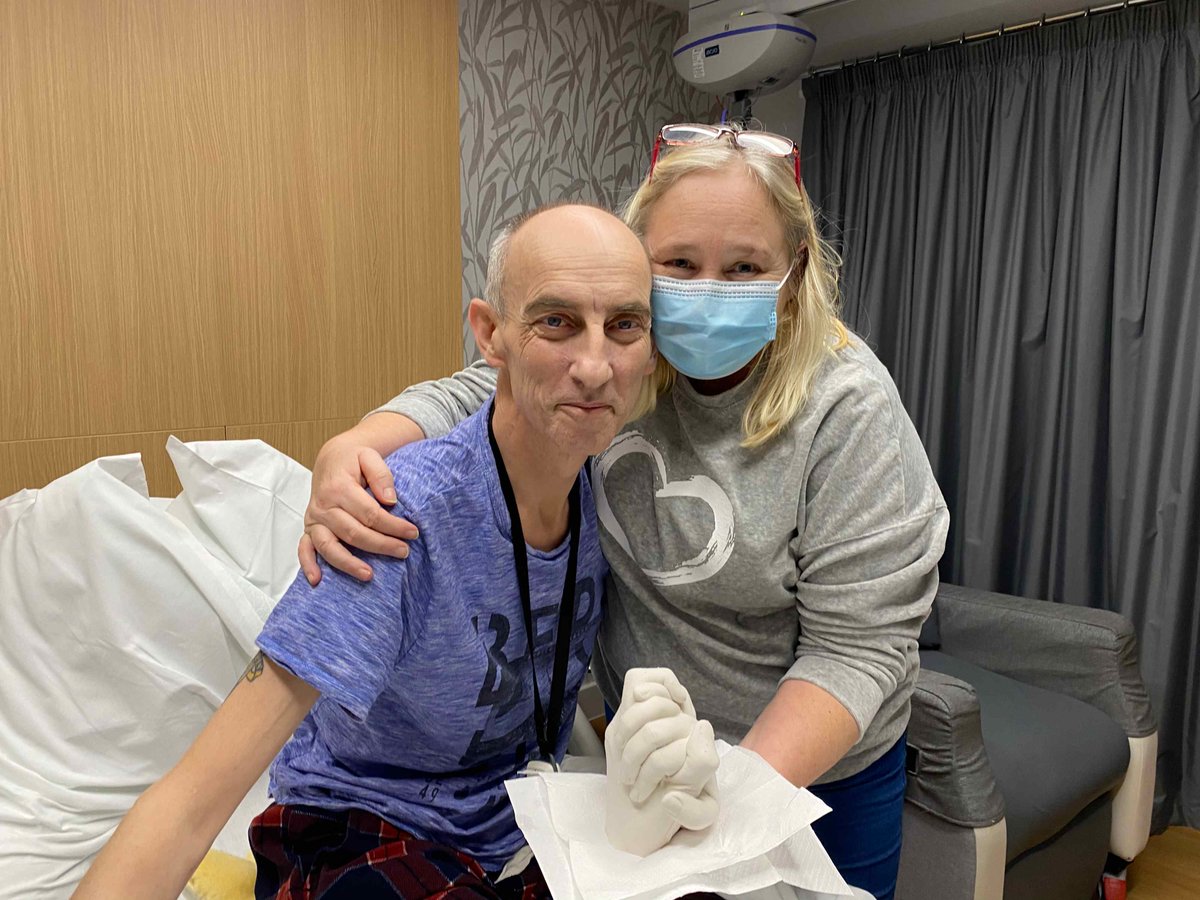 Havens Hospices (@havenshospices) on Twitter photo Mark and his wife have been making precious memories at Fair Havens, while he stays at the hospice to help manage his symptoms. One of the things the couple wanted to do whilst here was create a plaster cast mould of them holding hands.
<a href="/hospiceuk/">Hospice UK</a> Mark and his wife have been making precious memories at Fair Havens, while he stays at the hospice to help manage his symptoms. One of the things the couple wanted to do whilst here was create a plaster cast mould of them holding hands.
<a href="/hospiceuk/">Hospice UK</a>