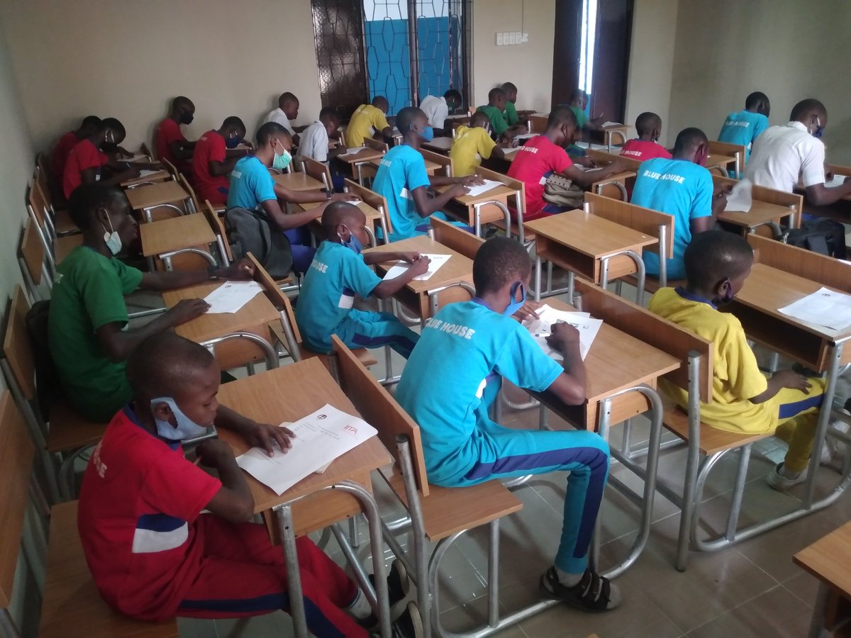 step_iita's tweet photo. The #STEPSTUDENTS undergoing evaluation in order to determine their level of assimilation and how well they understand what they have been taught https://t.co/iwE6XmuQ7M