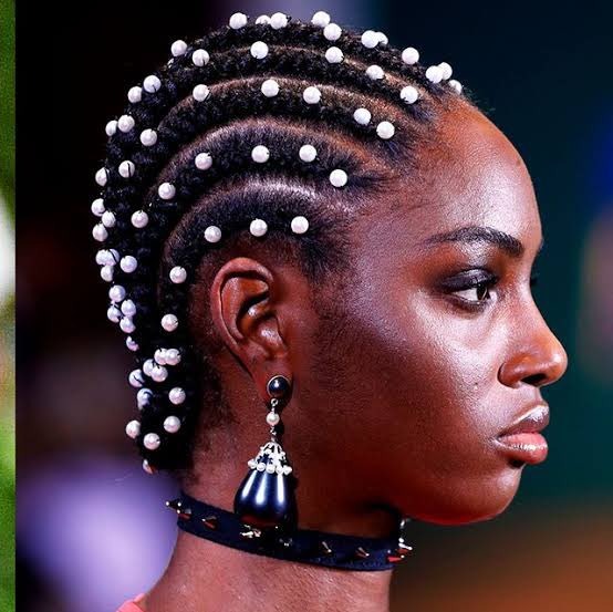 nilotiqa's tweet photo. Some of the protective hairstyling you can try in ode to the Bronner Bros. Hair Show.

#BlackHair #Hair #FingerWaves #Cornrows #Braids #ProtectiveHairStyle https://t.co/EuAnAUGMpQ