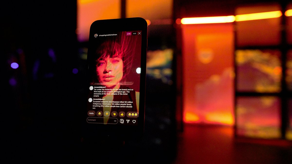  RICH KIDS: A HISTORY OF SHOPPING MALLS IN TEHRAN / United Kingdom, Iran (Kirsty Housley , Javaad Alipoor) https://www.xrmust.com/xrdatabase/all-experiences/rich-kids-a-history-of-shopping-malls-in-tehran/ @javaadalipoor