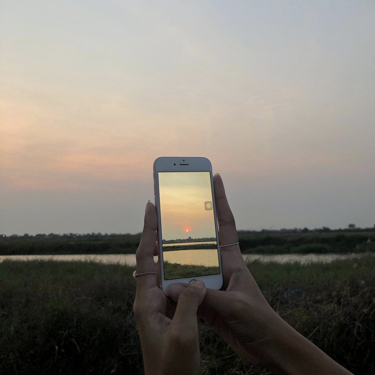 a spectacular sunset ⋆⁺₊⋆