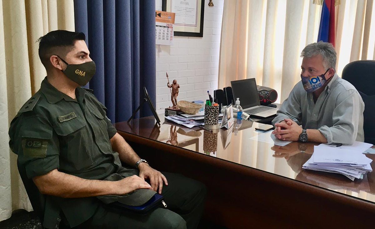 👉🏻 Recibí al nuevo jefe de la Sección Puerto Rico de Gendarmería Nacional, segundo comandante Enrique Ocampo, analizamos los diferentes aspectos del trabajo cotidiano, tendiente a garantizar la custodia de nuestra frontera, la seguridad personal y el resguardo de todos los bienes