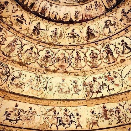 Many kutchi jains,who now settled in kutch, Gujarat & many parts of the world have a historic connection with tharparkar regionSome Jain clans even trace descent from "Megha Sa" the bulder of gori templeAnd the gori temple Fresco's is older than any other fresco in Pakistan