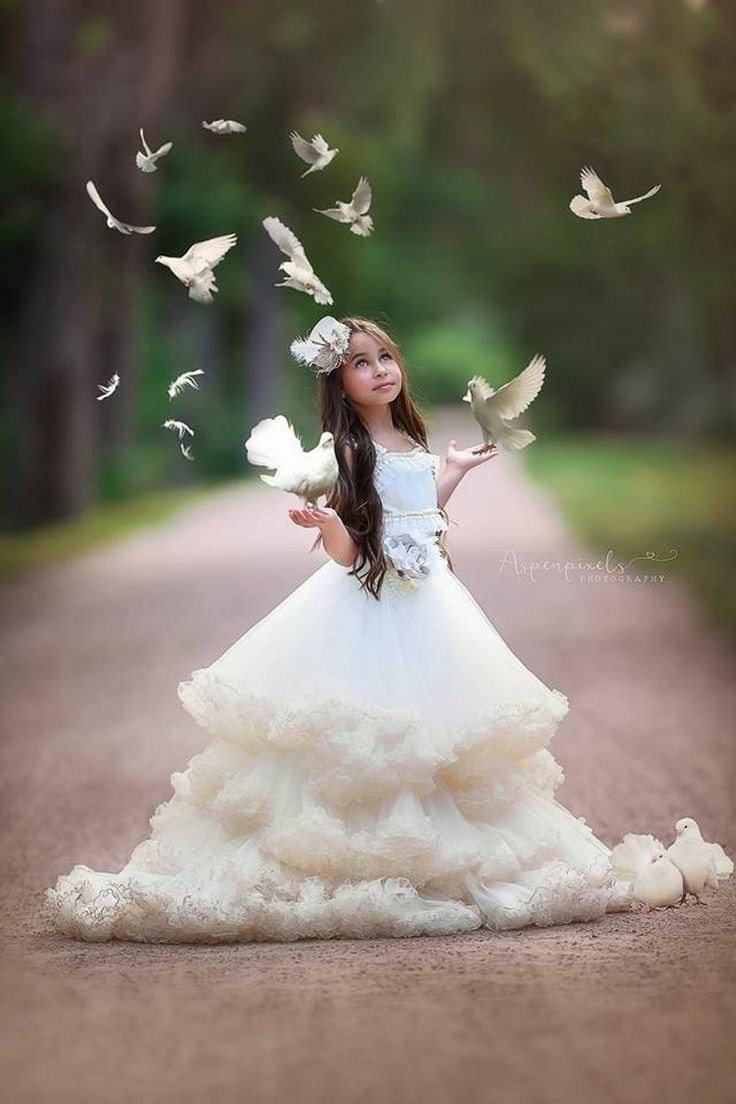 اللهم
أنت الغني ونحن الفقراء
اللهم اسقنا الغيث ولا تجعلنا من القانطين
اللهم أغثنا غيث الإيمان في القلوب
ولا تمنع عنا رحمتك يارب العالمين 🙏🙏