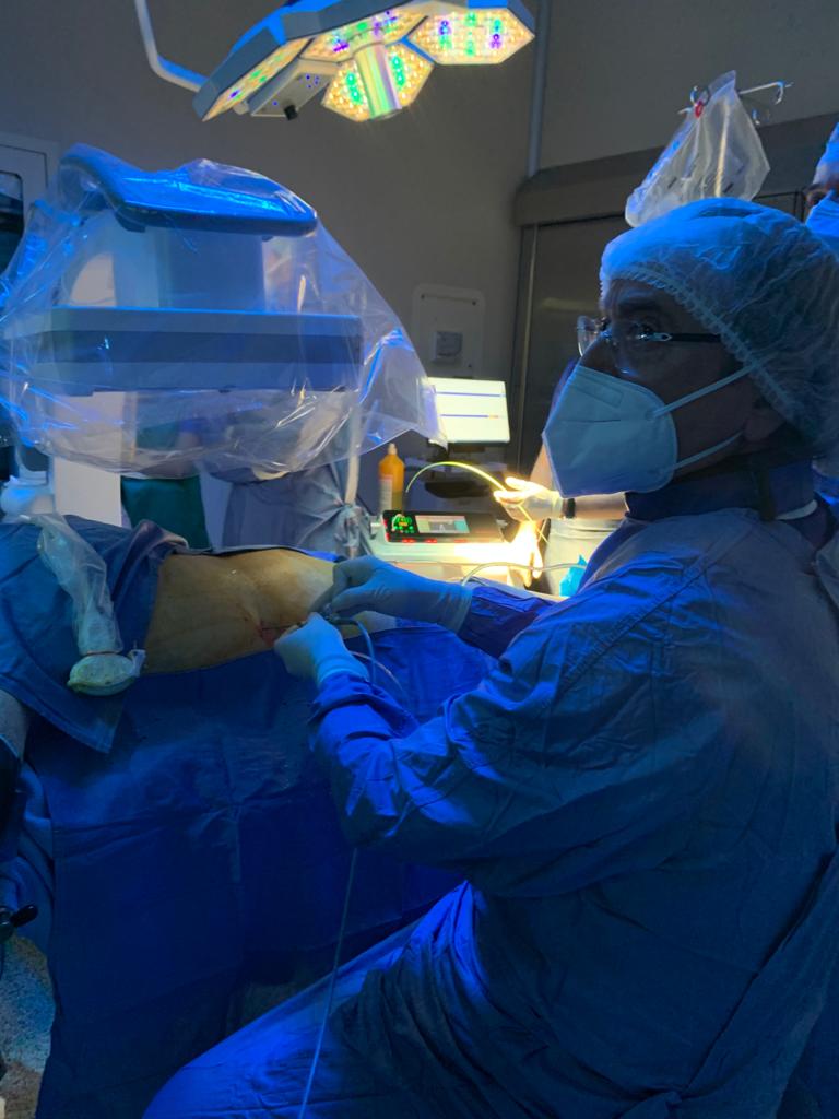 PolyDiagnost's tweet photo. Another case successfully treated by Dr. Di Lauro, Dr. Mordente and Dr. Romis using our Microperc system on a 88 years old patient with a 1,5 cm stone in the lower calyx. https://t.co/CXVKZtisWg