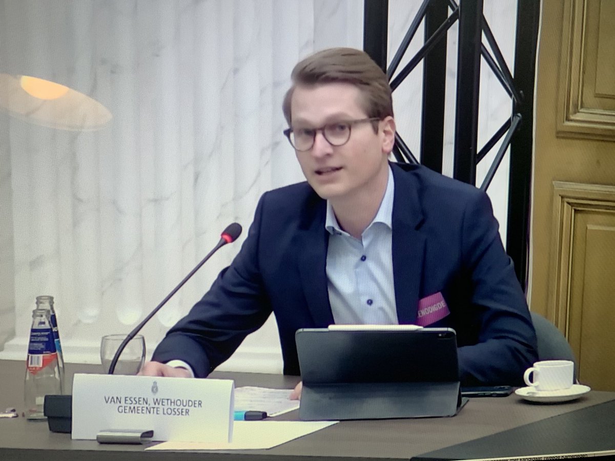 Oproep van wethouder @jaimivanessen aan Tweede Kamer: ‘Maak ruimte voor grensoverschrijdende uitwisseling van duurzame energie’ #rtgRES    Zie:  tweedekamer.nl/debat_en_verga…