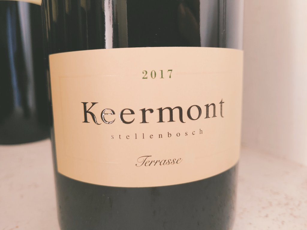 KyleLikesWine tweet media