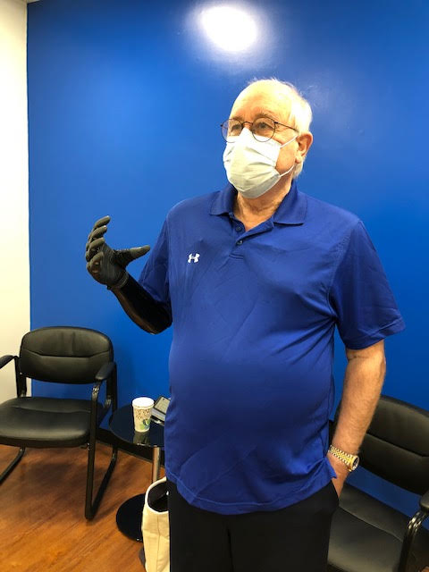 MedicalCenterOP's tweet photo. There's no better feeling than finding the right prosthesis for the right patient. That was certainly the case with this #MCOP client, who recently found the perfect prosthetic device following his shoulder disarticulation 🦾
#moveforwardMCOP #disarticulation #prosthesis #oandp https://t.co/yfl8DD7MVj