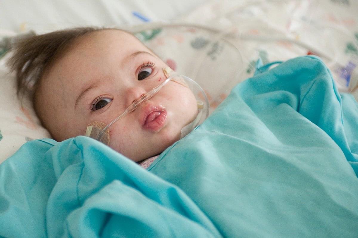 ShaneandWyatt1's tweet photo. Wyatt was born without a diaphragm on his left side. 10 years ago he was in surgery for almost 3 hours to receive an artificial one. He came out of surgery looking good but it was really tough on him and his parents. #SuperWy #shaneandwyatt #DiaphragmaticHernia @GeisingerHealth https://t.co/GC6qSi4hiI