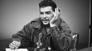 27/Enero/1962 Celebración de la comparecencia del Comandante Ernesto #Che Guevara de la Serna, en un programa especial “Ante la Prensa”, en relación con la II Zafra del Pueblo. #Azucareros #SomosCuba #SomosContinuidad