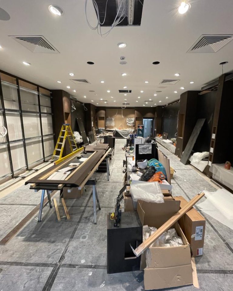 Mid-project progress picture from one of our new stores at #westmidlandsdesigneroutlet 
.
#retaildesign #interiordesign #projectmanagement #designandbuild #fitout #construction