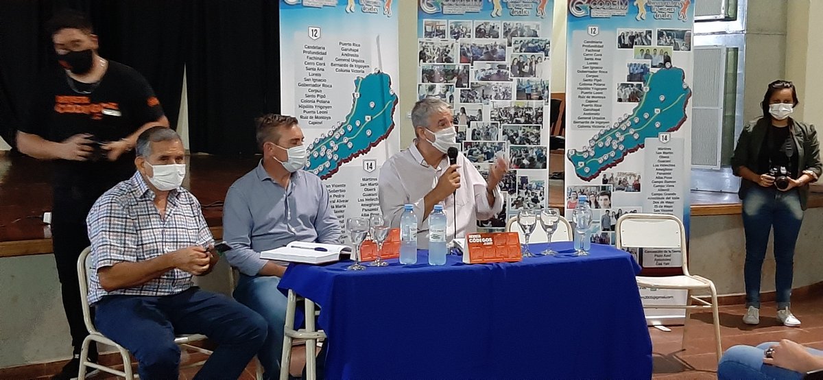codeimisiones's tweet image. Reuniom de Intendente de la CODEIM con el Ministro de Educacion Sedof , el Presidente del Consejo Colita Galarza
#NuevoRostros
#SomosCodeim