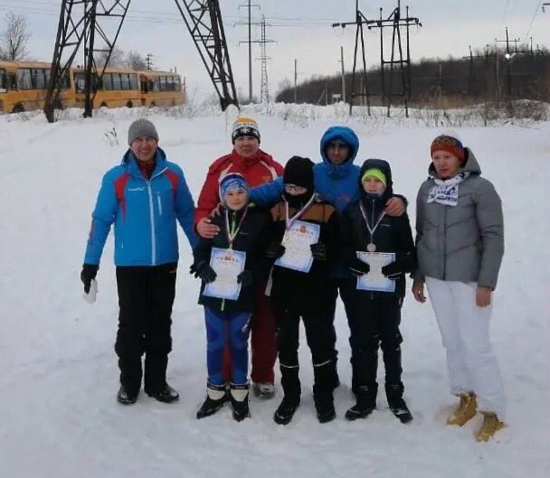 Результаты районных соревнований по лыжным гонкам: Коцарь Н.-1 место, Чураева К.-1 место, Ерошкин А.-1 место, Алексеев И.-2 место, Руденко Т.-2 место. Тренеры Корчагина Н.М., Гокорян В. МОЛОДЦЫ! #СерноводскСергиевскийРайон⭐️⭐️⭐️⛷⛷⛷⚡️⚡️⚡️