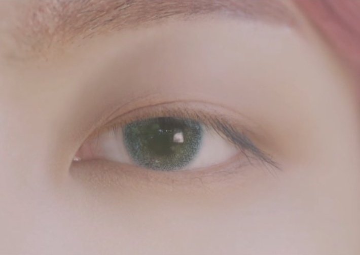 He's like a pretty little flower 