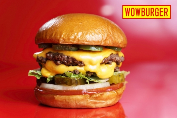 Wow wow wow!🍔🍟 Win a family <a href="/wowburgerirl/">WOWBURGER</a> meal this weekend! To enter visit our Facebook page now 👉facebook.com/RedCowInn Good Luck