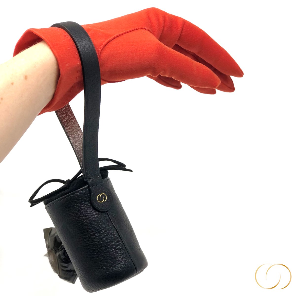 moon_monaco's tweet photo. Discover the first dog's purse by MOON MONACO
Dog walking has never been so elegant
#FineJewelleryForPets #FashionForPets #MoonMonaco #Leather #Handmade #Celestial #Puppy #Dog #Notforhumans #Artisan #Artisanmade #dogsofinstagram #doglovers #dogpurse #dogwalking #wastebagholder https://t.co/Wz82IqFvky