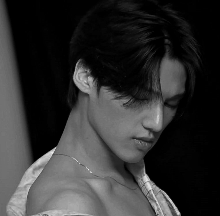 MandyJ0hanna7's tweet photo. C'est le moment de s'en rappeler #wooyoung #ATEEZ
#ateezdancing
#ateezsailedtheway
#ateezdiscography
#ateezanswer
#ateezuniverse https://t.co/qaHBnpjPKD