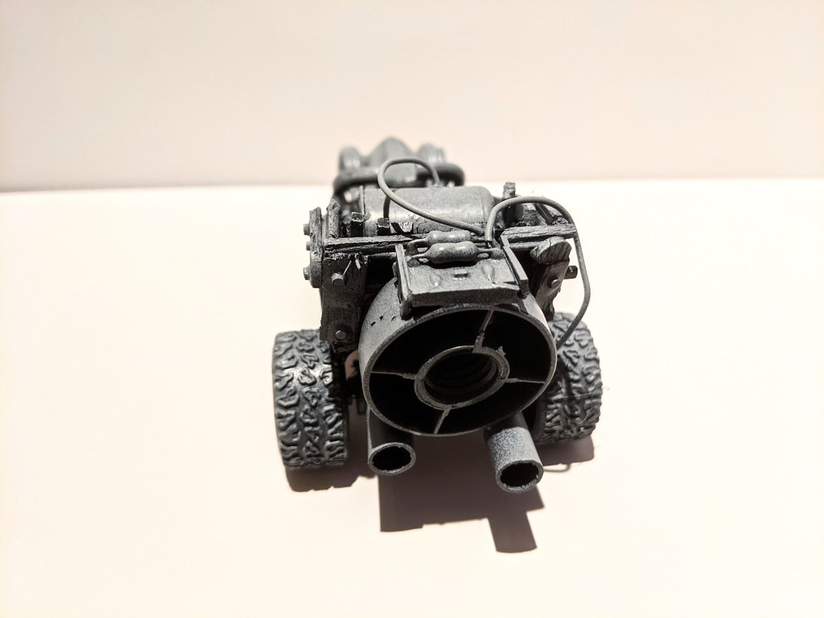 junkmek's tweet photo. Scratch build complete, aside from rider (and possibly his seat).  2nd vehicle in my #junkorks army

Made entirely from junk and crafting materials

#scratchbuild #40k #wh40k #warhammer40k #orks #speedfreaks #kitbash #trashbash #scratchbuilding #warmongers #wipwednesday https://t.co/HfxeC8GqOT