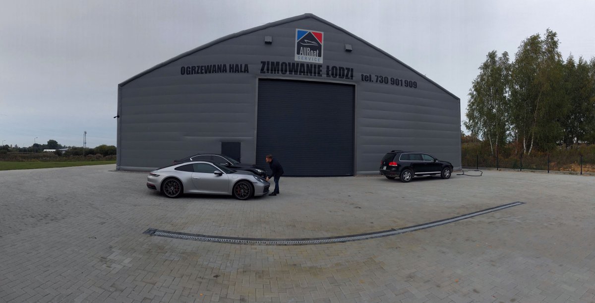RubbGroup's tweet image. Rubb installs insulated winter garage in Giżycko, Poland

Vehicles are sensitive to extreme temperature changes and humidity, so winter garages are essential to keep them safe and in top working order.

rubb.com/rubb-installs-…

#InsulatedBuilding #WinterGarage #RubbBuildings