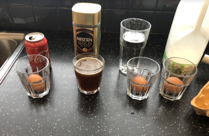 Monikara02's tweet photo. We have become scientists and set up experiments to test tooth decay! Now we just have to wait to see which drink is the most damaging to our teeth! What do you predict?
@TheShrubberySch #RemoteLearning #TeethAndDigestion https://t.co/5R3teyDBOS