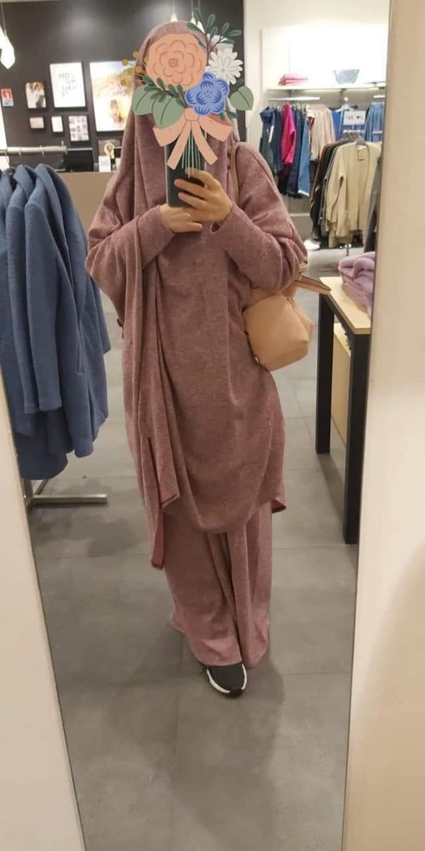 AlNisa_Queens's tweet photo. Plus que quelques pieces de disponible pour le jilbab hiver en promotion, 32โฌ au lieu de 40โฌ
#CollectionAlNisa ๐โค๐
Les soeurs profitez-en ๐ท๐ธ๐ทRT
+Photos retours clientes ๐
#Hijab #Jilbab #Abaya #Voile #Khimar #VoileLรฉgiferรฉ #Musulmane #Muslima #Islam #Diin #Mastoura https://t.co/c7XaEzqWHL