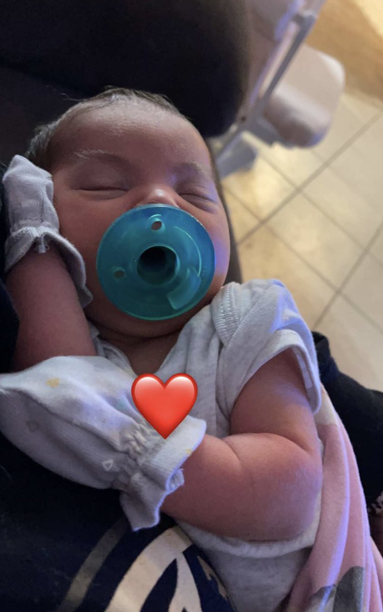 TehyaSimon2's tweet photo. Mommies so In love with you baby girl❤️ you have mommy and daddy wrapped around your little fingers 💕 I love you baby girl https://t.co/kQ1Q3QNGPH