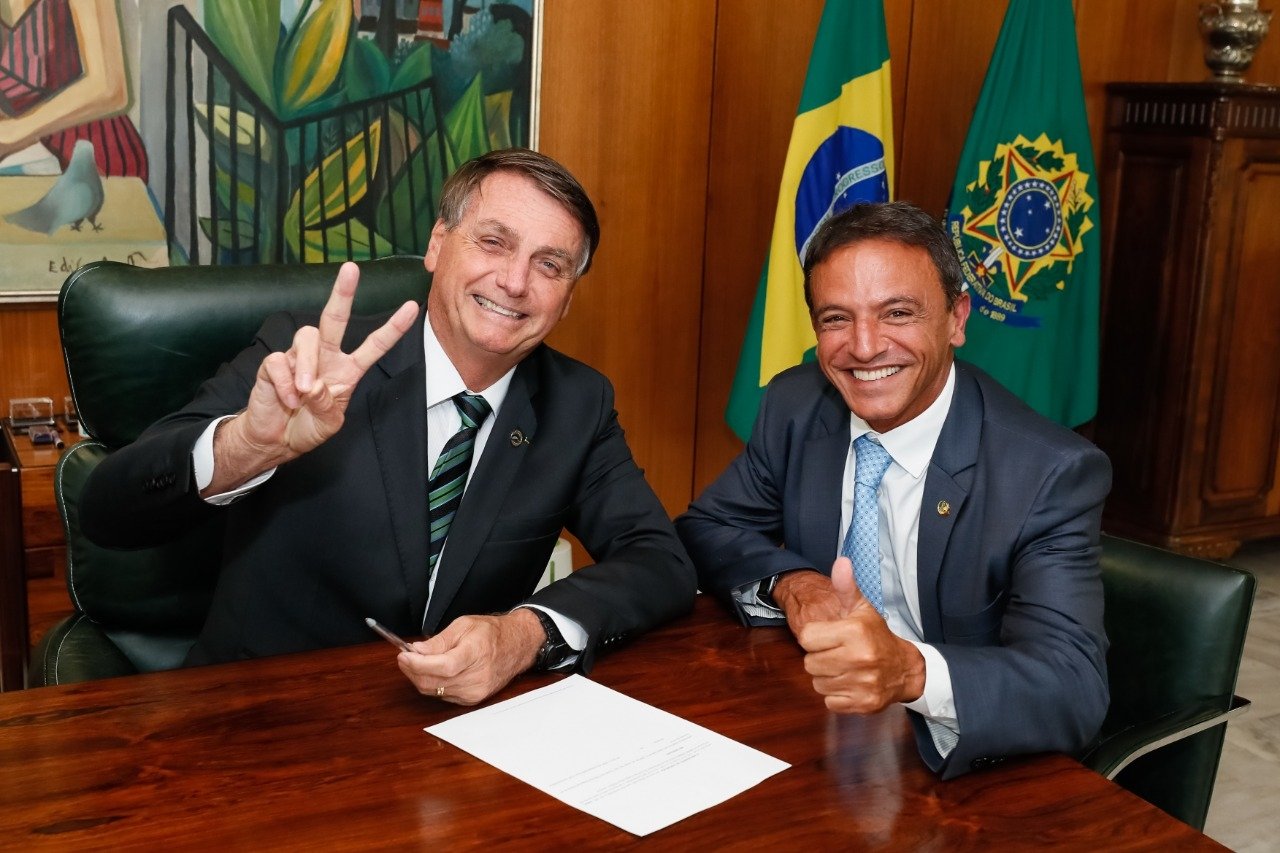 Senador Marcio Bittar on Twitter: "Presidente Bolsonaro me recebeu pra retomarmos as pautas importantes para o Brasil e para o Acre em um ano desafiador, em que as pessoas que ainda não