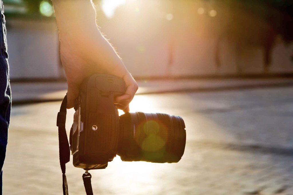 clicsv_'s tweet photo. 📝 Los profesionales de CLIC han trabajado para grandes medios de comunicación de El Salvador, agencias de publicidad, y con importantes marcas de moda, comida, bebida y diferentes profesionales salvadoreños. 🎥📸 

https://t.co/PDxo2XiTac 
#Foto #Video #ElSalvador https://t.co/gsxLiV5Com