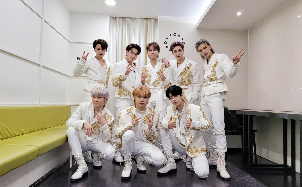 press the galaxy (it’s safe !!).    ★   .   *     *  .     *   *  .  •  *   •   .   .    •      .   .   *  ☆*     *  .    •  *  .   .     ★  .  * .        .   •