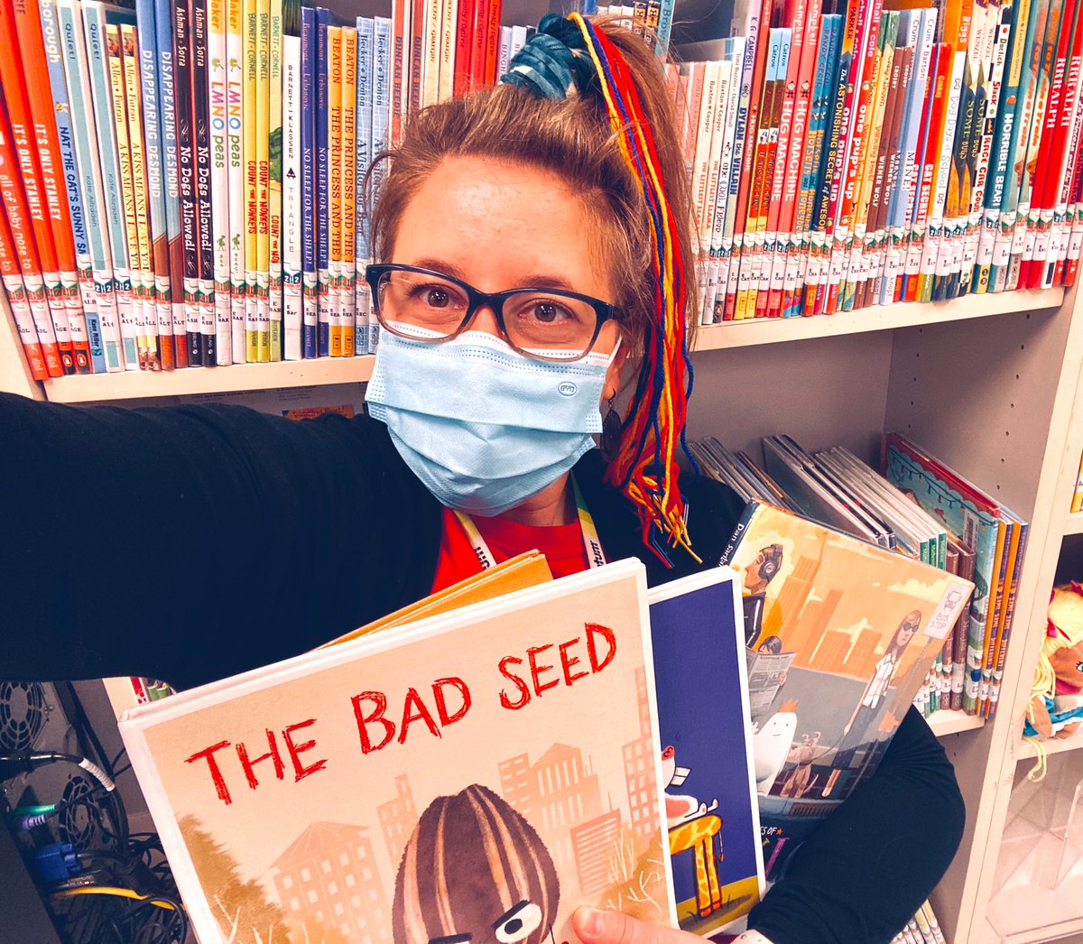 lovethislibrary's tweet photo. Happy #AldineLibraryShelfie2021 day! I can’t get enough of our Texas 2x2 shelves💚💛 @AldineISD @aldinelibraries @GarciaLeza_AISD https://t.co/hgrhoIFcv5