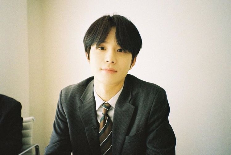lilyonc's tweet photo. จองอูกับฟิล์มอะหรอ ,_, https://t.co/wCVyh6vAwd