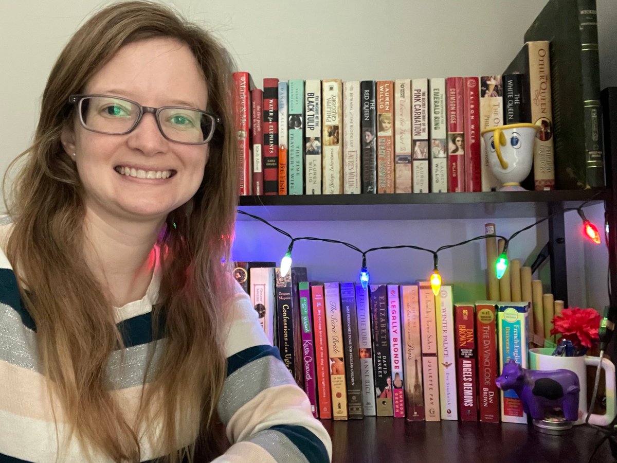 #LibraryShelfieDay 📚❤️📚 <a href="/mllekerri/">Kerri Martin</a>