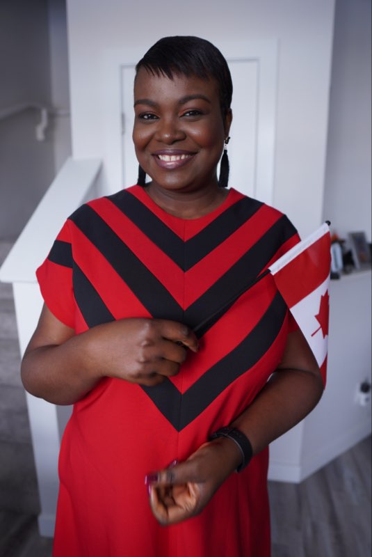 marina_esiri's tweet photo. I took the oath of citizenship and officially became a Canadian citizen. I used to think that being Canadian will make me less Nigerian, but I have never been more wrong. So today, I celebrate having not one, but two countries to call home. Felt great to hear 'Welcome Home' 🇳🇬🇨🇦 https://t.co/3q7TgMw3jJ