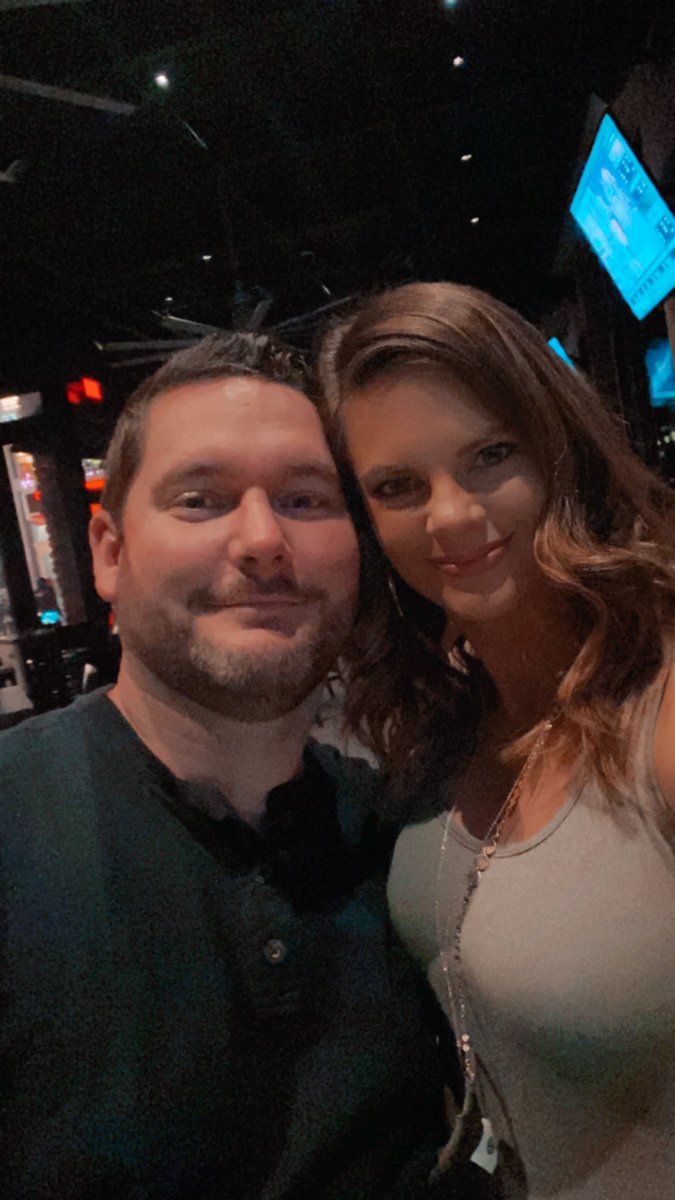 AngLyn7's tweet image. Happy Birthday to my favorite human 💙🥳🎉 @theBIGdawg25