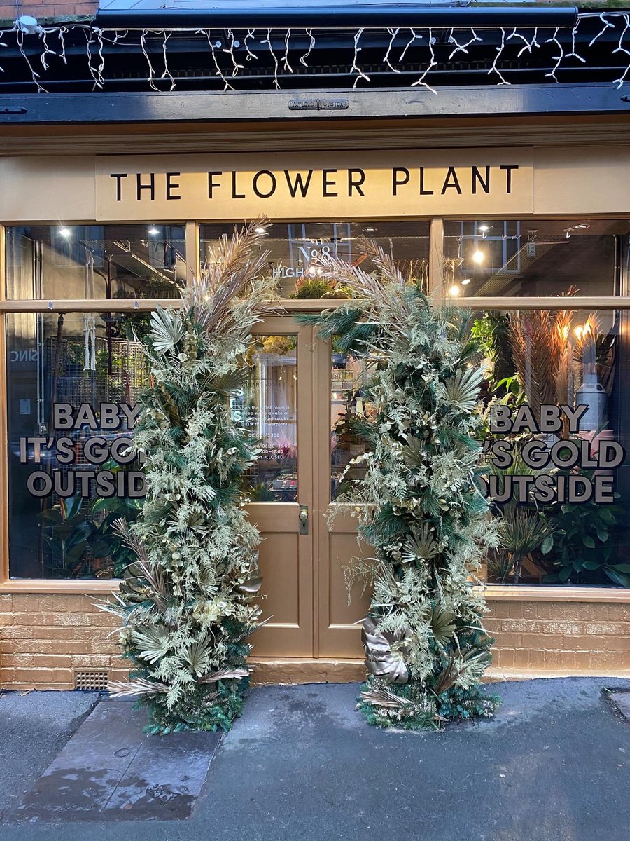 coolasmedia's tweet photo. 2/2 The shop has become known for regularly changing their shop front so we've taken a look back at some of their best designs.

The award-winning flower and plant shop is currently delivering across Leicestershire. Visit their website at https://t.co/sZ6eldDOm5 💐 https://t.co/SaJvkqAxQF