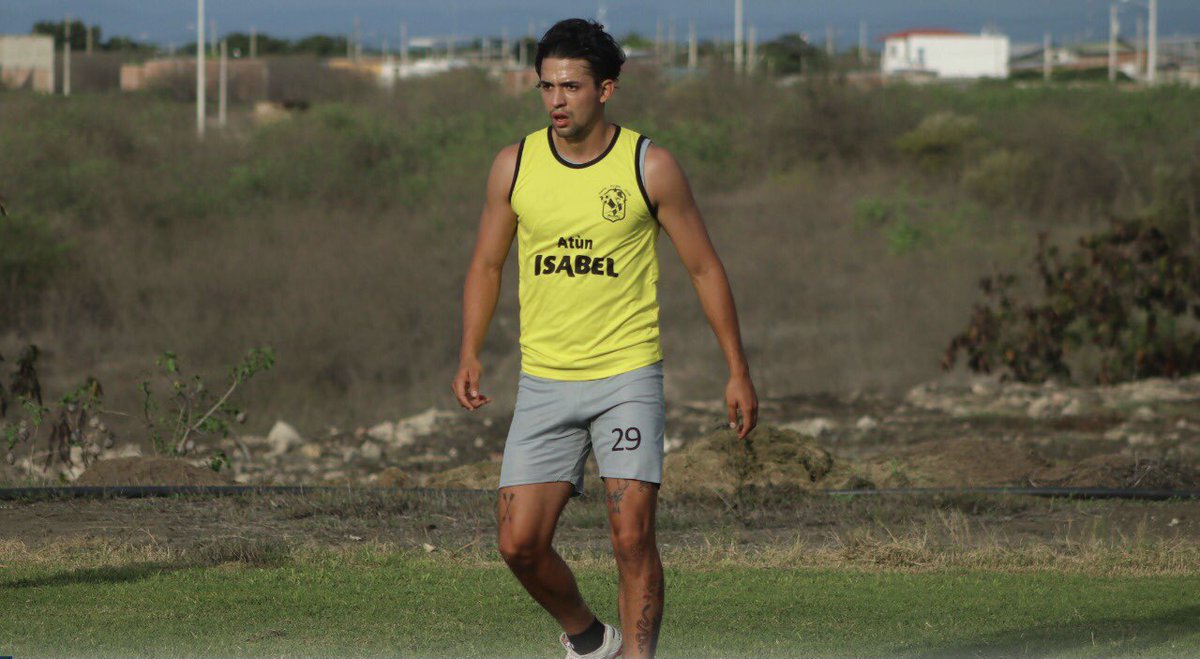 LigaEcuabetec's tweet photo. #PretemporadaLigaPro 🌞⚽🏃‍♂️
⠀⠀⠀⠀
@MantaFutbolClub 2⃣0⃣2⃣1⃣ 💪
⠀⠀⠀⠀
#LigaProSerieA #Manta 🐟 https://t.co/JFqUxN73a1