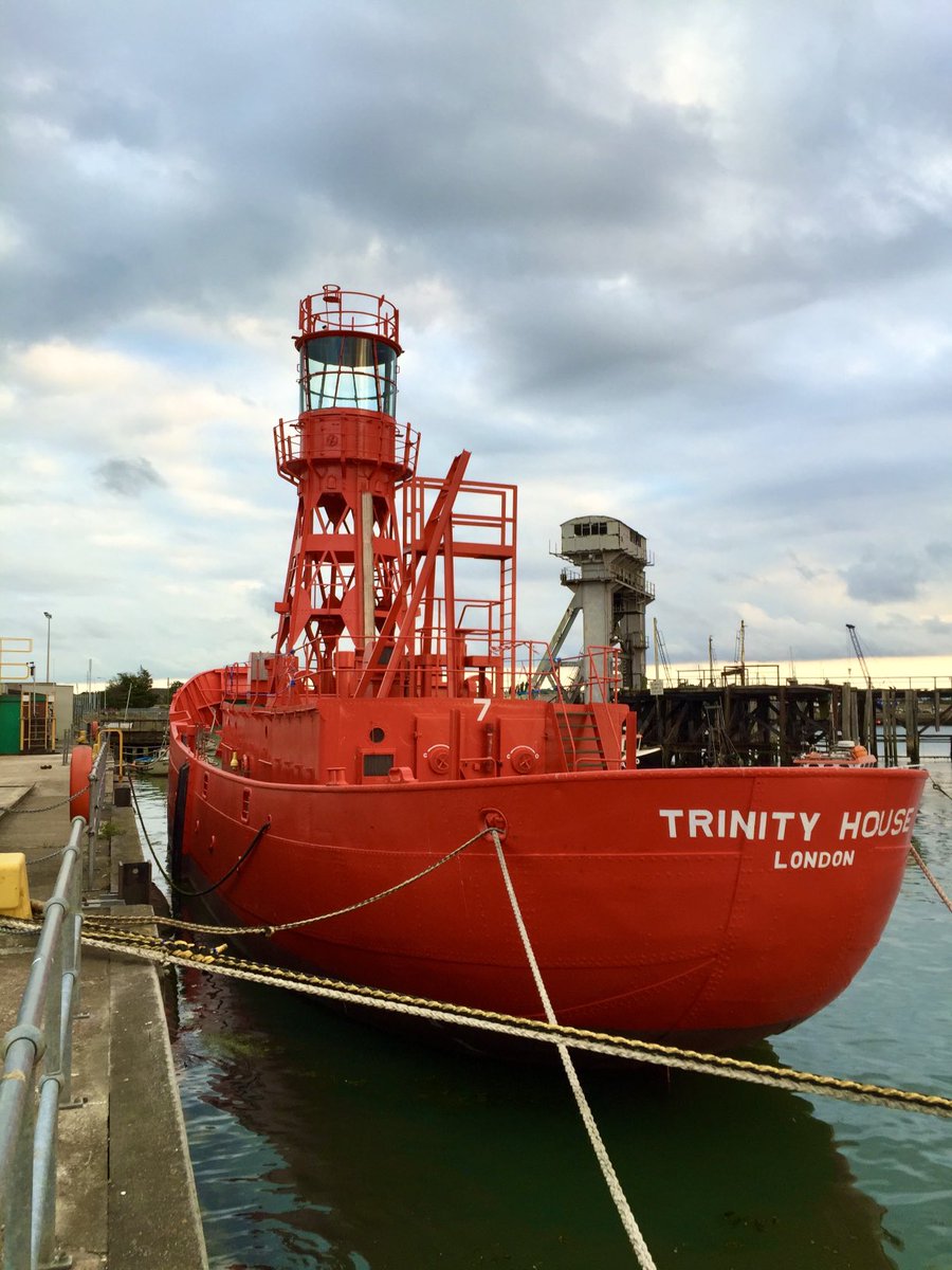 Martyn Hanlon tweet media