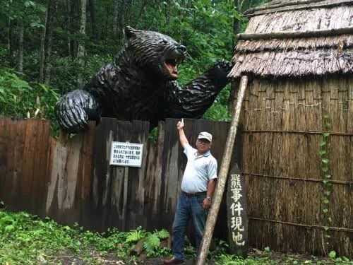 @livedoornews これって、
３メートル級の熊の襲撃には何時間くらい持ちこたえられるんやろか…？ 