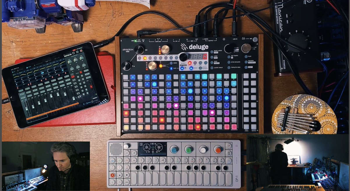 mf_music's tweet photo. Going live now, gonna try to play some music to work to https://t.co/54mBGa3ifY https://t.co/pbYJxdP4kS