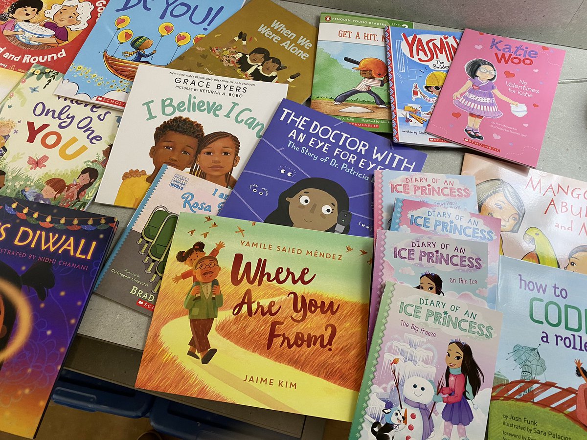 HSchanski's tweet photo. Teachers need classroom libraries filled with culturally inclusive texts! Every child should have many books at his/her fingertips with characters who look like them or look like their friends. I am excited to get these texts in my students’ hands! https://t.co/x22qd9ywCg