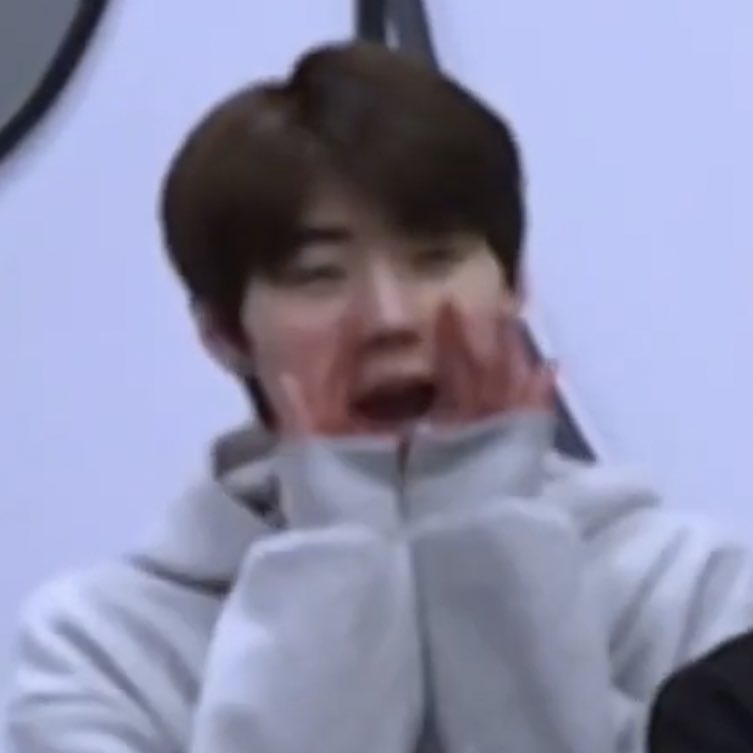 tinie sunghoon (@tiniehoons) on Twitter photo 