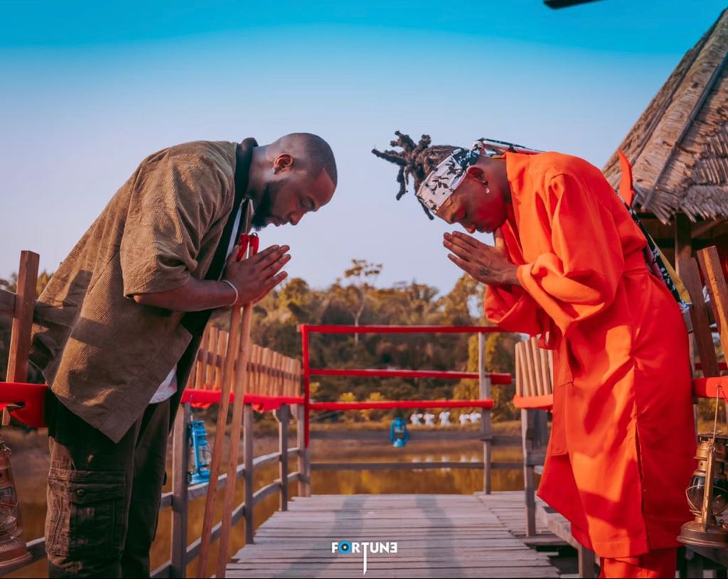 davido's tweet photo. While some of us are just happy to be able to produce some that others call ‘THE BEST’. Whichever way you look at it, you’re looking at THE BEST!!! OBO x Of Laylay!! Video out tomorrow at 5pm WAT! @iammayorkun @dammytwitch #ABT https://t.co/IPCAfOPBYr