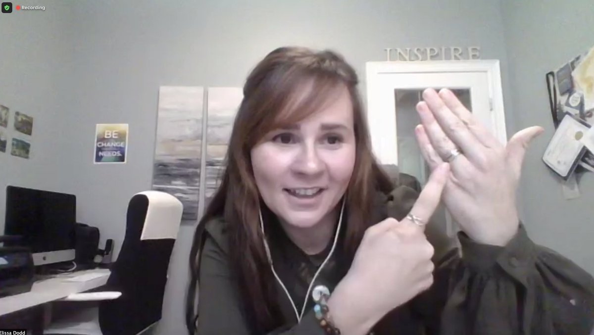 Elisa ( @DoddElissa): What makes a good story?Emotional response (make the audience feel)Use charts, or data (as support)Tell human storiesConnects audience to story & storytellerPaint a picture (help them see) #LeadersGC  #CBC_CDC