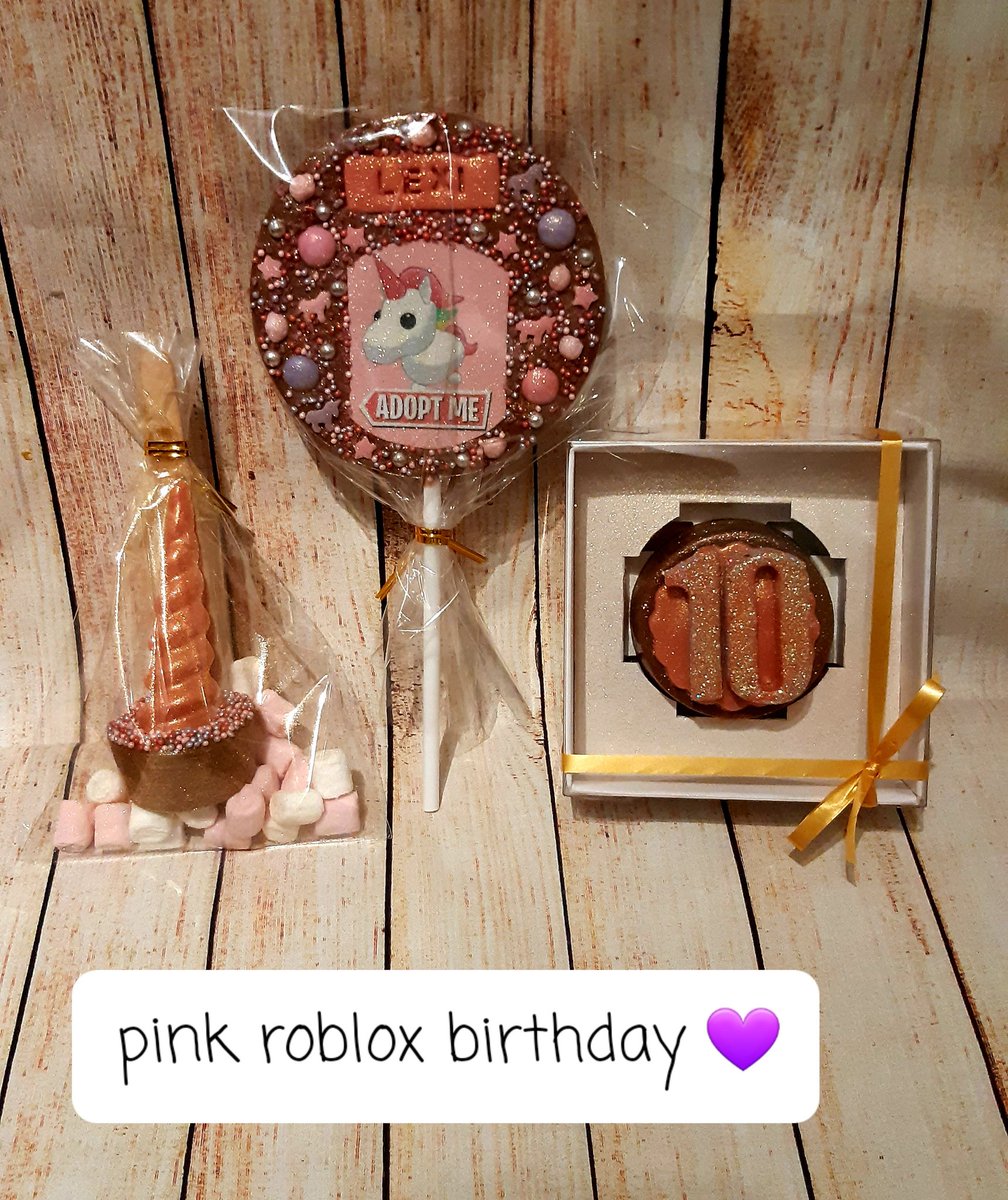 keepcalmeatchok's tweet photo. Gift sets ❤🍫🎁#keepcalmandeatchocolate https://t.co/g2YaksJwKJ