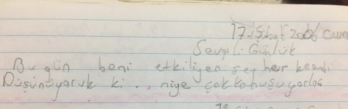 ilkokulda öğretmenim okula annemi çok sessiz olduğum ve biraz daha sınıfla iç içe olmam gerektiği için çağırır
o sırada günlüğümden kareler: