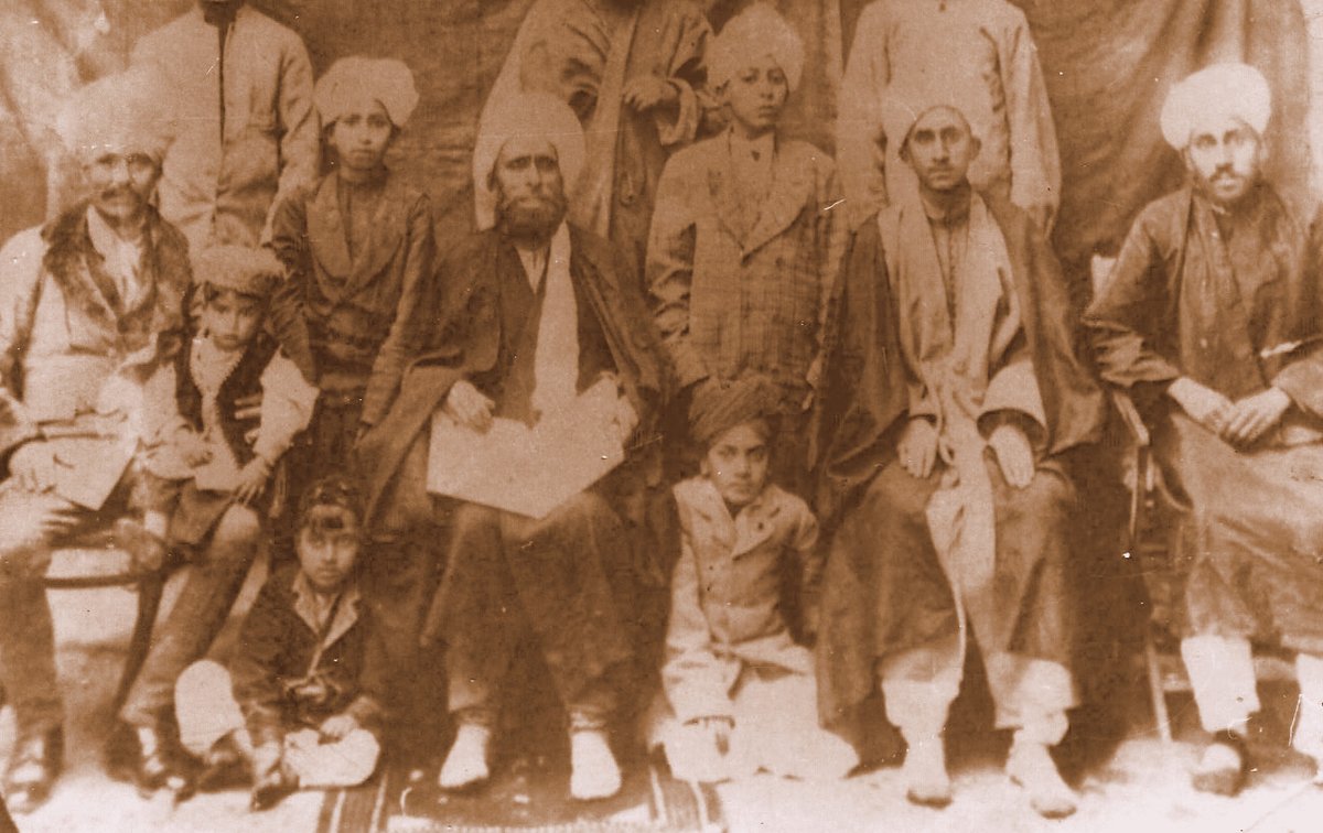 9. While such a "Christian dress" was also frowned upon, yet their were many eminent Muslim religious families which adopted this tradition like the Ansaris- as seen in a family pic that includes the revered scholar, Moulvi Haider Ali (d. 1933)